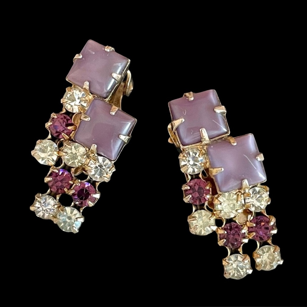 Vintage Juliana Purple Glass And Rhinestone Clip Earrings